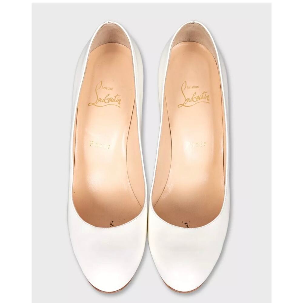 Christian Louboutin White Patent Leather Round-Toe Pumps Sz.39 - Picture 2 of 5